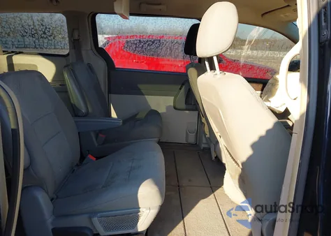 2010 Dodge Grand Caravan Sxt из США, поврежденный, VIN 2D4RN5DX8AR139784